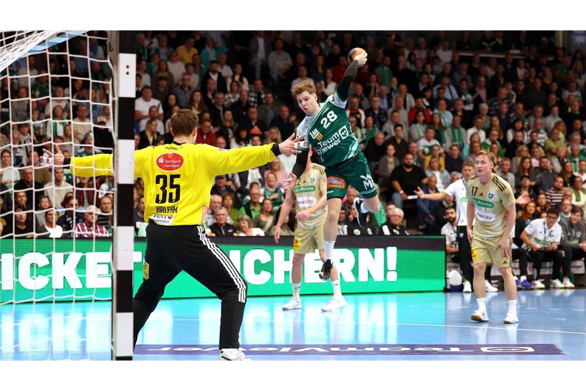 Nach Pokal-Frust – Frisch Auf Göppingen kämpft Hannover nieder Der Österreicher Franko Lastro: Starke Vorstellung des Göppinger Rechtsaußen.