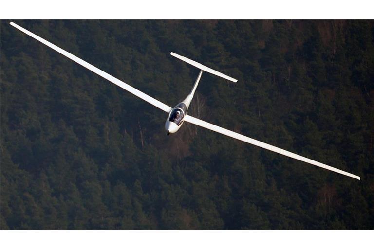 Der Pilot war mit dem Segelflugzeug abgestürzt. (Symbolbild)