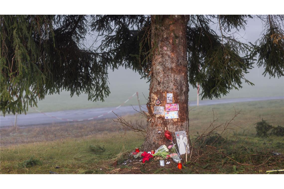 Der Polizist war bei einem Unfall ums Leben gekommen .