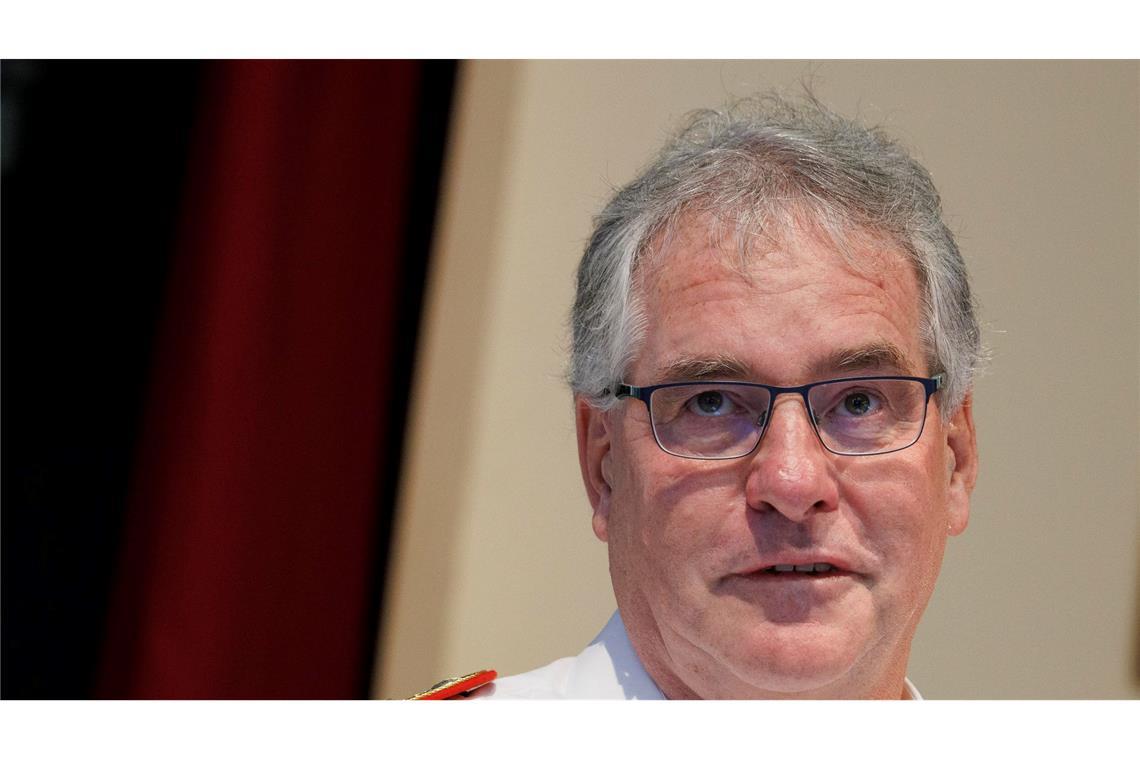 Feuerwehren zu Gewalt: Täter rasch verurteilen Der Präsident des Feuerwehrverbandes, Karl-Heinz Banse, fordert ein schnelles Handeln der Justiz bei Gewalt gegen Einsatzkräfte. (Archivbild)