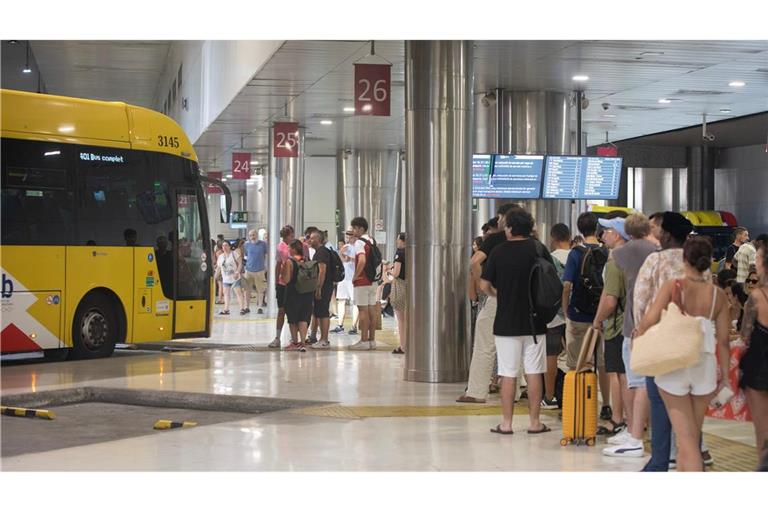 Der Preis für einen Fahrschein in Bus und U-Bahn in Palma wird teurer.