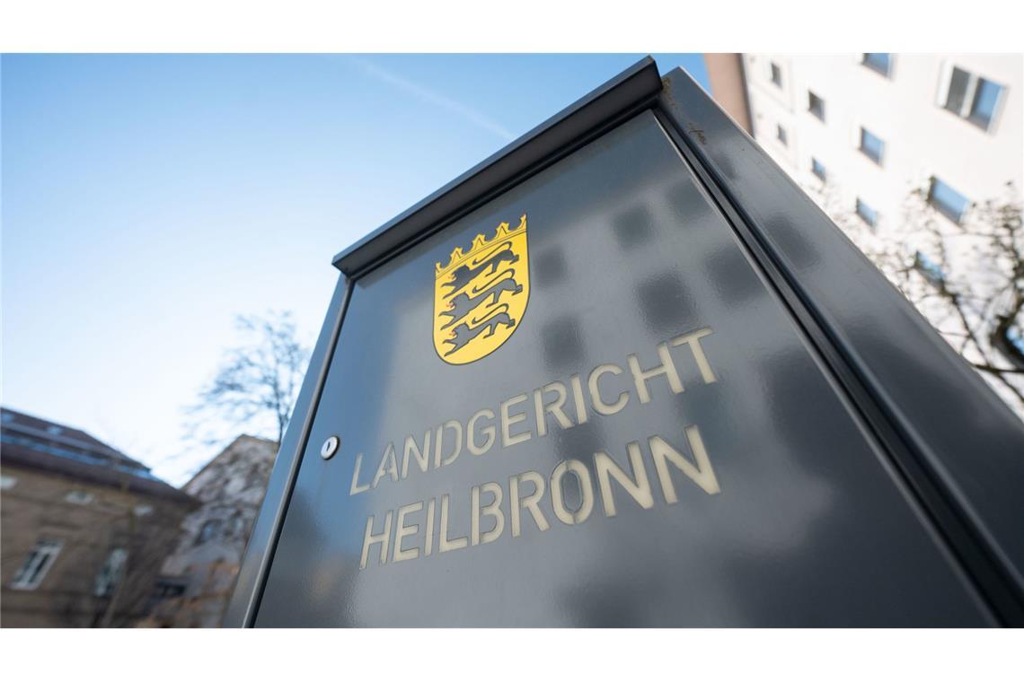 Nach Tod eines Zwölfjährigen: 18-Jähriger wegen Mordes angeklagt