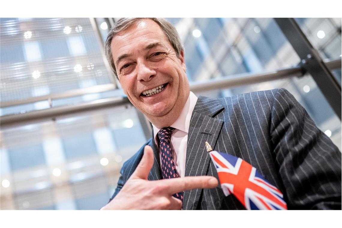 Nigel Farage plant Deportationen Der Rechtspopulist Nigel Farage ist Chef der Partei UK Reform.