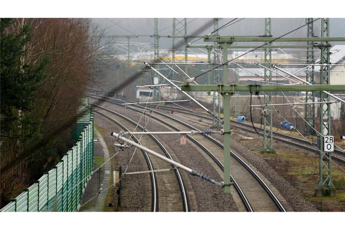 Der Regionalzug war in Richtig Homburg unterwegs.