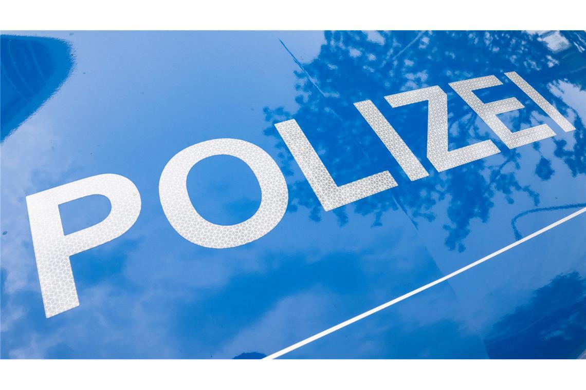 Der Rettungseinsatz läuft. (Symbolbild)