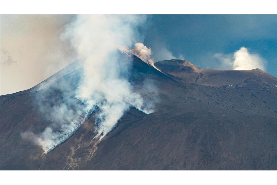 Der rund 3.350 Meter hohe Ätna ist Europas größter aktiver Vulkan. (Archivbild)