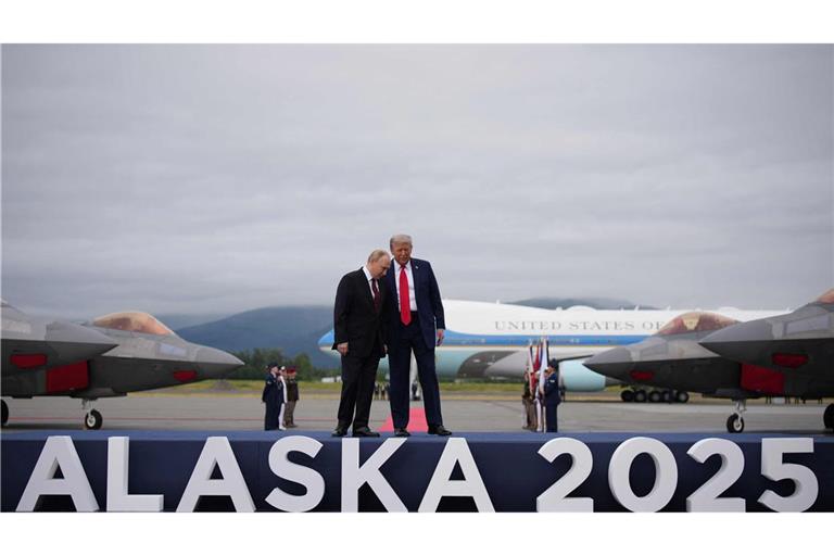 Der russische Präsident Wladimir Putin und US-Präsident Donald Trump am Freitag in Anchorage.