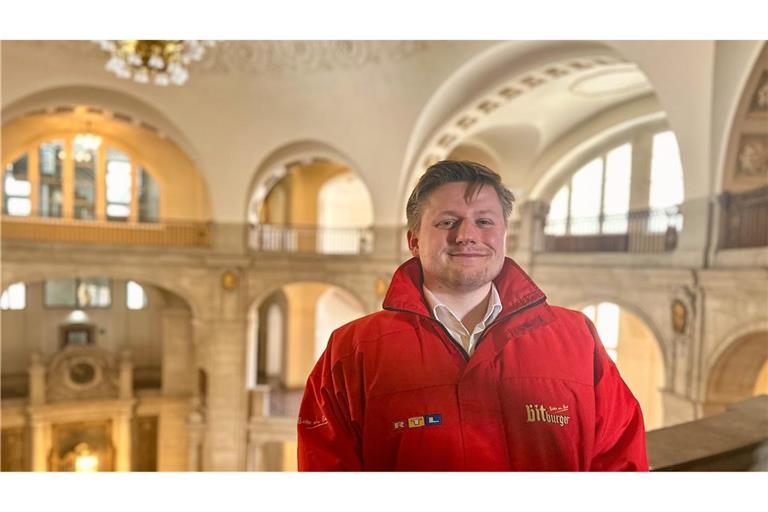 Der Satiriker Sebastian Hotz alias El Hotzo