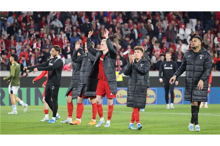 Der SC Freiburg steht vor dem Halbfinal-Einzug in der Europa League.