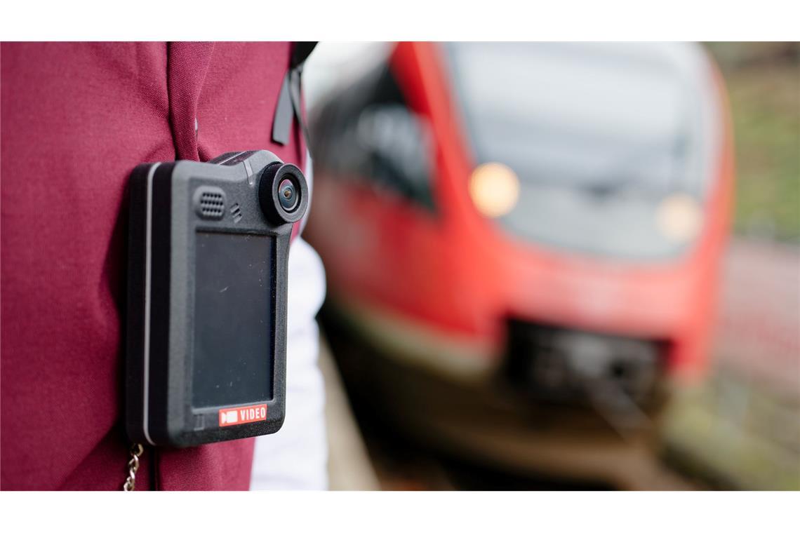 Der Schutz von Bahn-Mitarbeitern soll verbessert werden.