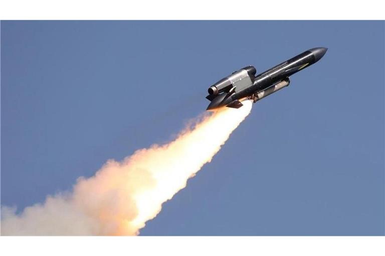 Der selbst entwickelte ukrainische Marschflugkörper „Flamingo“ bei einem Testflug: Angriffe auf Industrie und Infrastruktur bis zu 3000 Kilometer tief im russischen Hinterland.