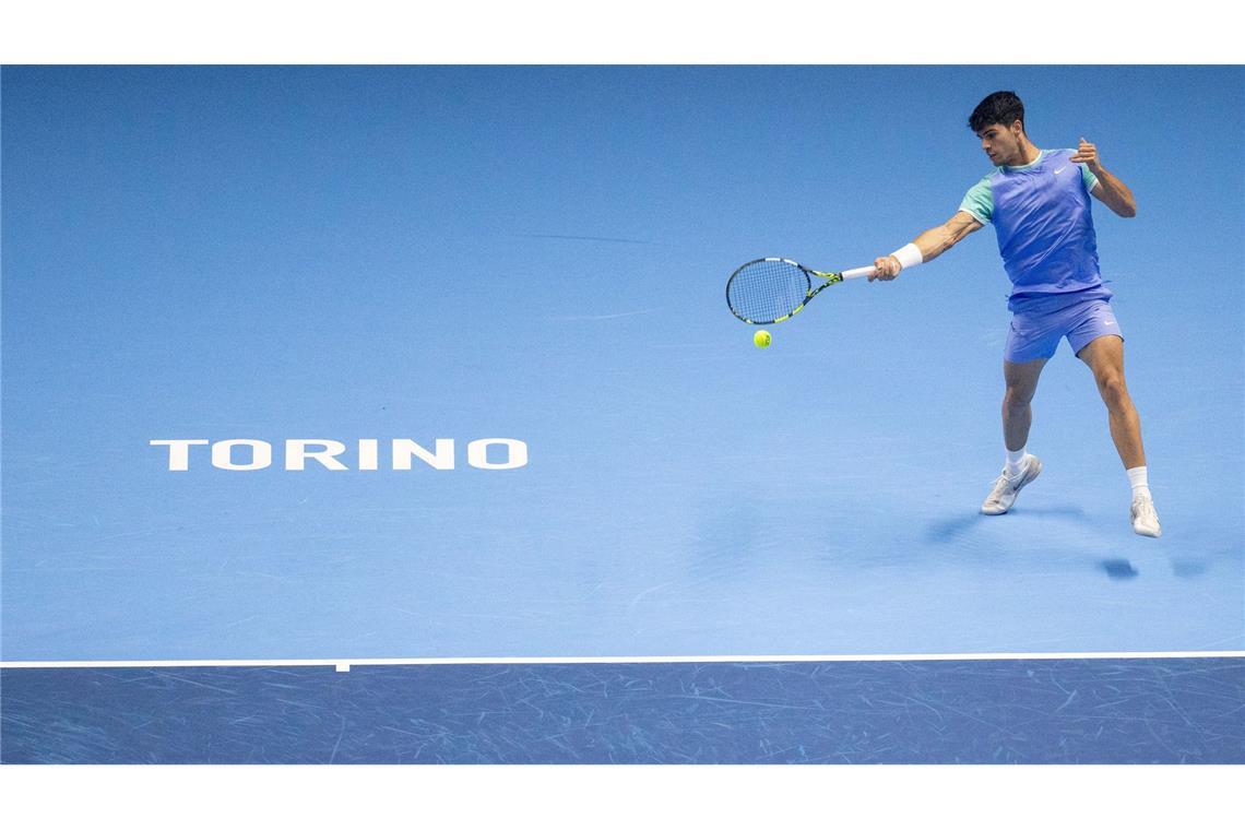 Kranker Alcaraz verliert in Turin: Fühle mich "schlecht" Der Spanier Carlos Alcaraz hat seinen Start in die ATP Finals verpatzt.