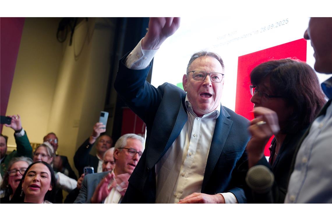 Stichwahlen in NRW: Machtwechsel und Überraschungen Der SPD-Politiker Torsten Burmester ist neuer OB in Köln.