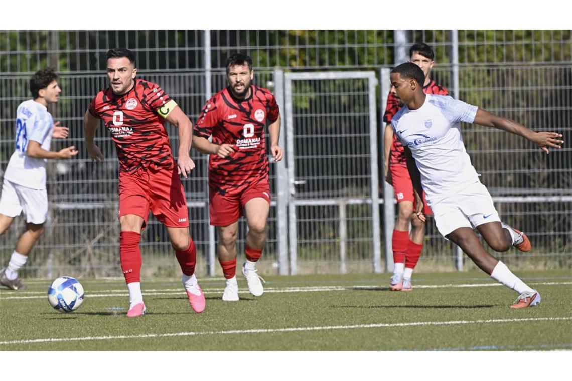Der Spielertrainer Spetim Muzliukaj leitete den 2:1-Erfolg gegen den TSV Bönnigheim mit seinem Treffer zum 1:0 ein.