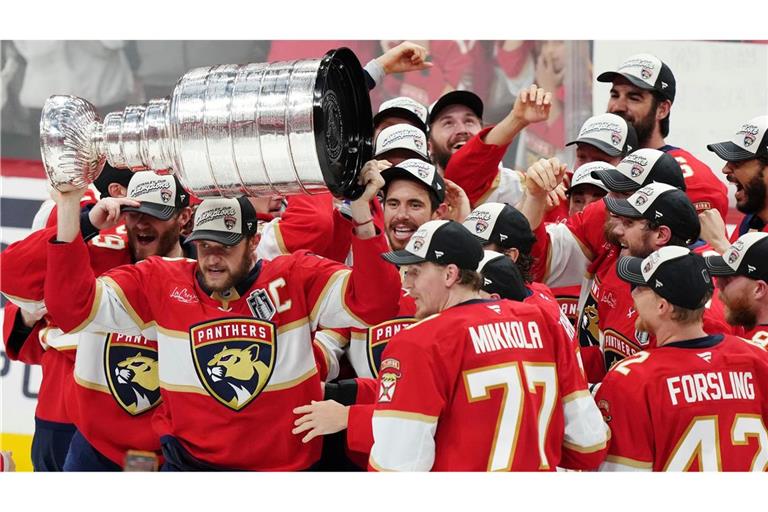 Der Stanley Cup ging erneut an die Florida Panthers.