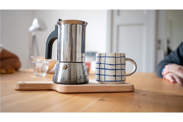 Der Start in den Tag mit Kaffee ist für die meisten Menschen ein jahrzehntelanges Ritual. (Symbolbild)