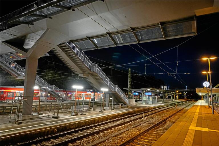 Der Streit am Backnanger Bahnhof hat sich gegen 1 Uhr früh am Sonntag ereignet. Archivfoto: Alexander Becher 