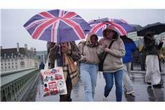 Der Sturm „Boelo“, der zweite benannte Sturm der Saison, folgt auf den Sturm „Austen“, der am Freitag den Südwesten Großbritanniens heimgesucht hat.