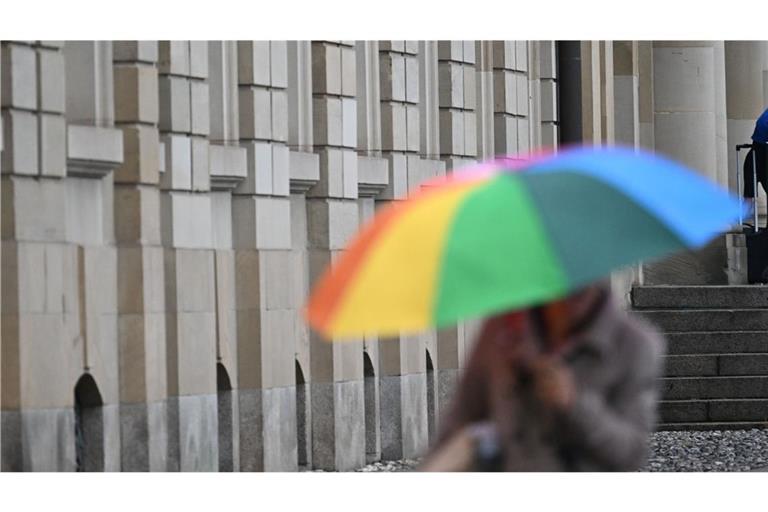 Der Südwesten startet stürmisch in die neue Woche (Archivbild).