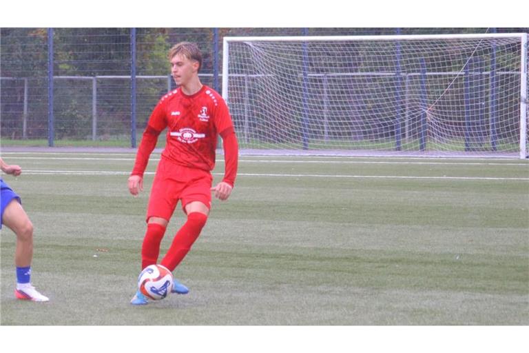 Der SV Magstadt (in Rot) überzeugte über die gesamte Spielzeit gegen den SV HNK Slaven Stuttgart.