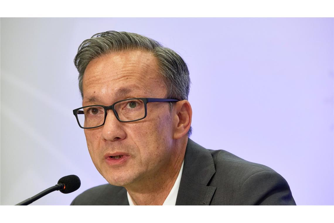 20-Jähriger soll Kind virtuell zum Selbstmord gedrängt haben Der Täter suchte sich verzweifelte Kinder im Internet, sagte Polizeipräsident Falk Schnabel.