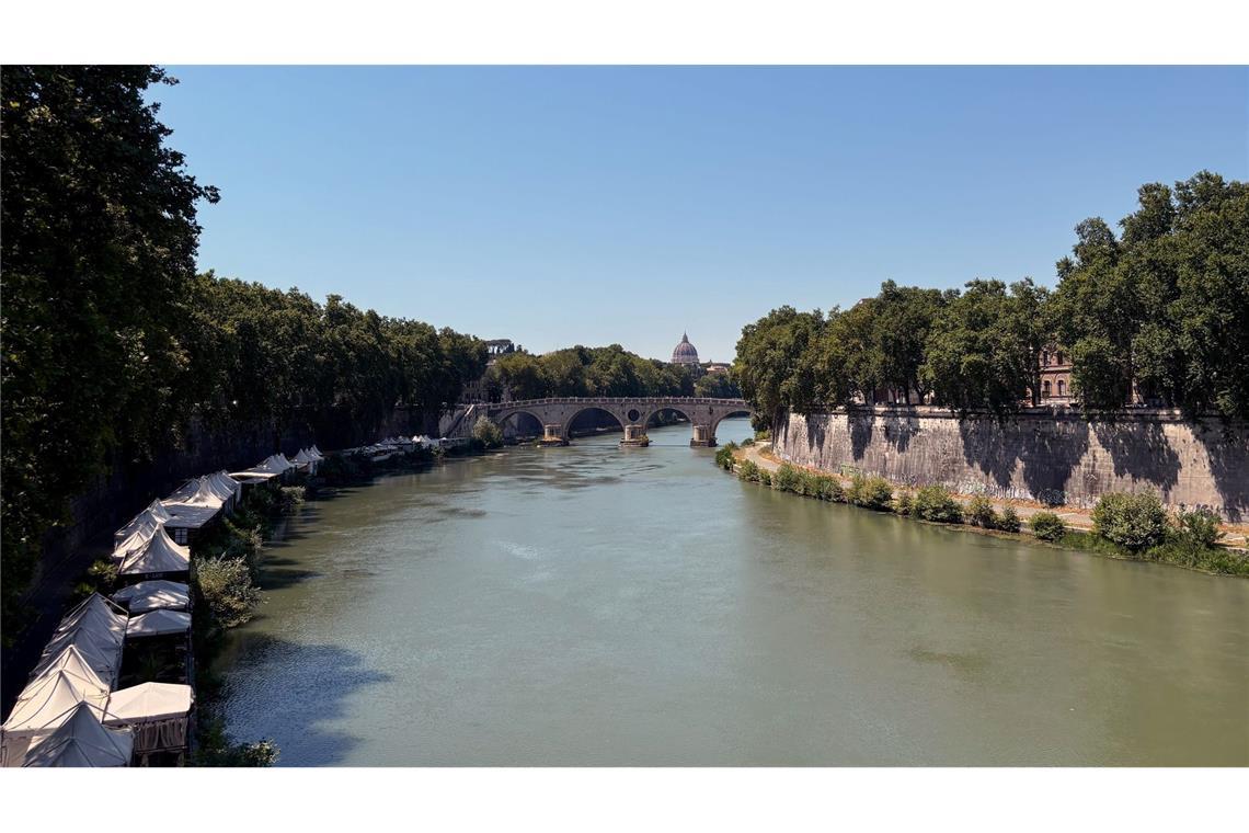 Rom will Fluss Tiber wieder badetauglich machen Der Tiber, ein Badegewässer?