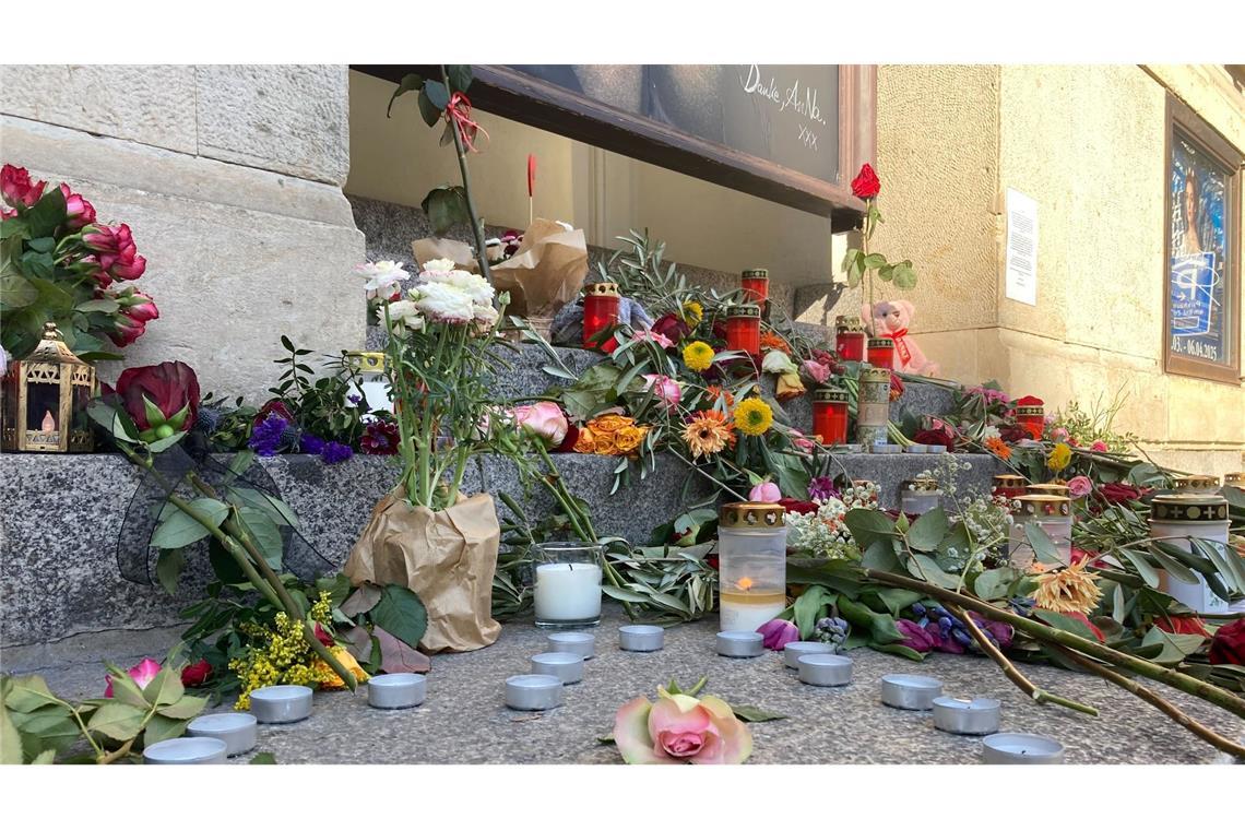 Keine weiteren Ermittlungen zum Tod von Sängerin Anna R. Der Tod der Rosenstolz-Sängerin hat viele Fans getroffen.