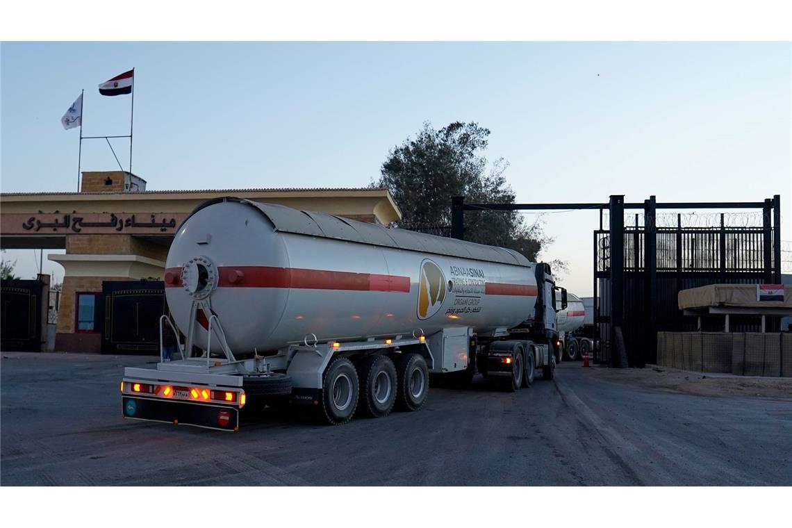 Der Übergang Rafah an der Grenze zu Ägypten ist wichtig für die Lieferung von Hilfsgütern und die Ausreise von Verletzten, die im Ausland behandelt werden sollen. (Archivbild)