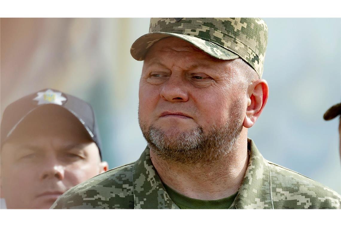 Botschafter: Ukrainische Einsätze mit USA in Hessen geplant Der ukrainische Ex-Oberbefehlshaber Walerij Saluschnyj hat einen Bericht der New York Times über die Planung von ukrainischen Militäroperationen im hessischen Wiesbaden bestätigt. (Archivbild)