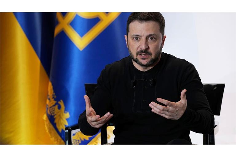 Der ukrainische Präsident Selenskyj wirft Moskau vor, trotz einer anderslautenden Abmachung weiter ukrainische Energieanlagen zu beschießen.