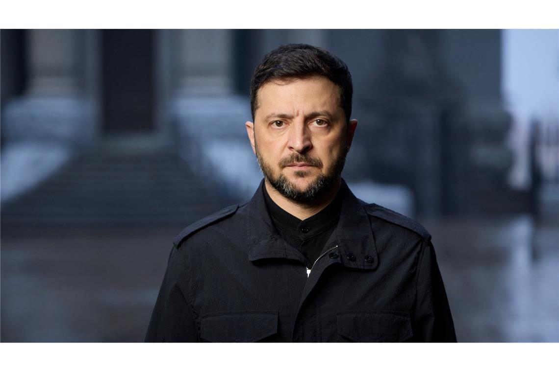 Der ukrainische Präsident Wolodymyr Selenskyj hat neue Angriffe tief im russischen Hinterland angekündigt. (Archivbild)