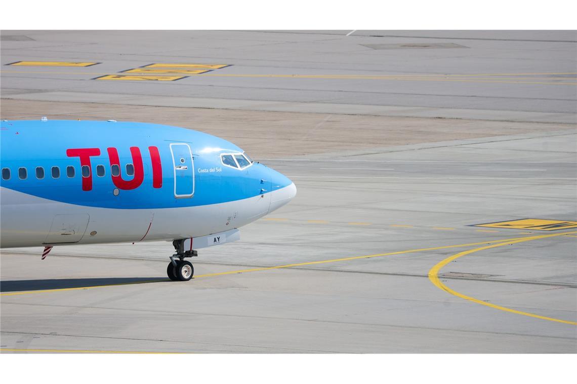Der Unfall ereignete sich während einer Zeremonie zur Taufe eines Flugzeugs des Touristikunternehmens TUI. (Symbolbild)