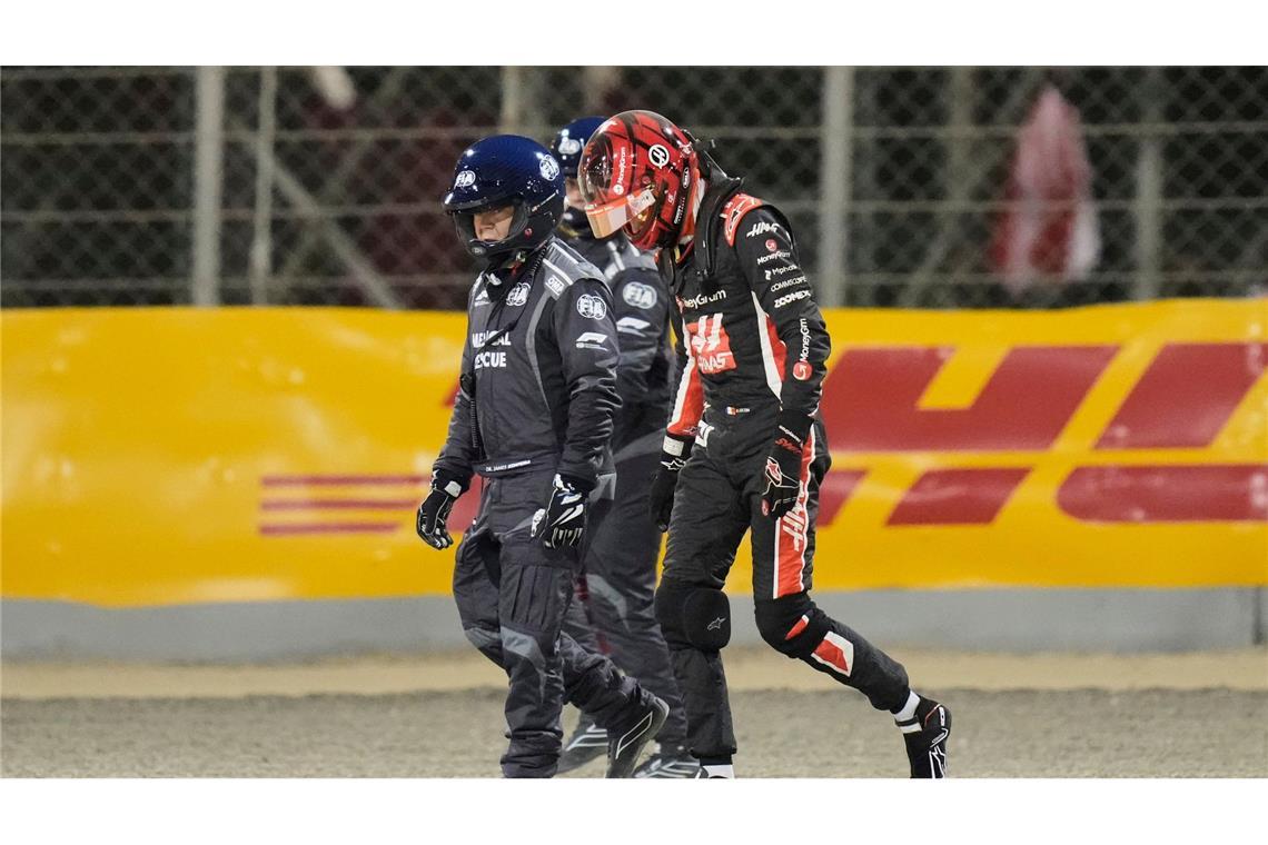 Piastri auf Pole im 50. Rennen - Verstappens Riesenproblem Der Unfall von Esteban Ocon sorgte für eine Unterbrechung.