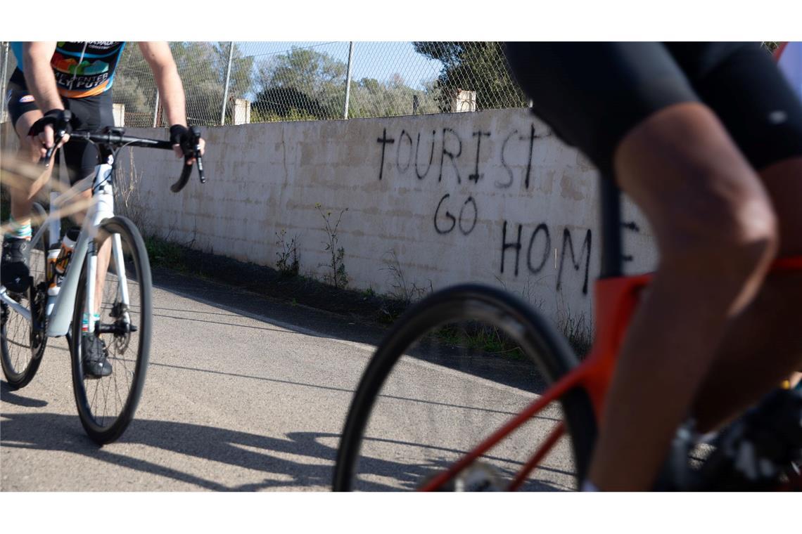Protest gegen reiche Ausländer auf Mallorca - "Zur Hölle" Der Unmut ebbt auch in der Nebensaison nicht ab. (Foto aktuell)
