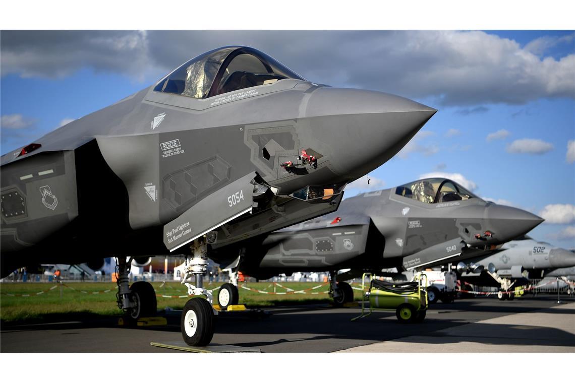Kriege kurbeln Verkaufszahlen von Rüstungskonzernen an Der US-Konzern Lockheed Martin, der unter anderem die F-35-Kampfjets herstellt, bleibt das größte Rüstungsunternehmen der Erde. (Archivbild)