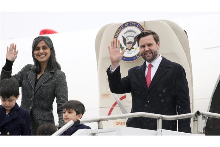 Der US-Vizepräsident J.D. Vance reist mit seiner Familie nach Grönland.