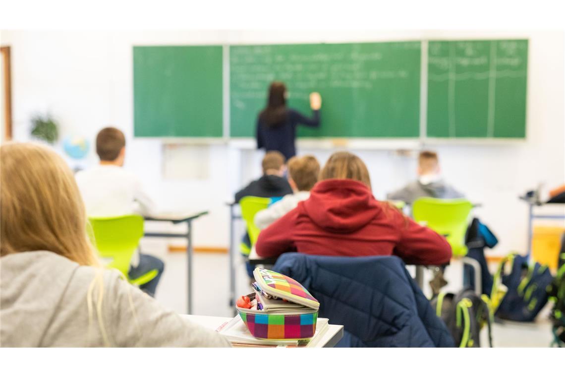 Der Verband der Realschullehrer fordert eine verbindliche Grundschulempfehlung soll auch für Realschulen. (Symbolbild)