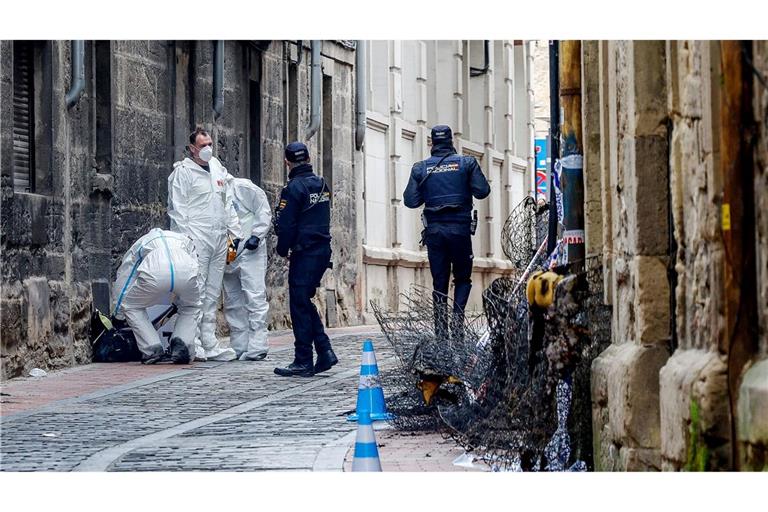 Der Verdächtige stellte sich laut Polizei, als er von der Fahndung erfuhr.