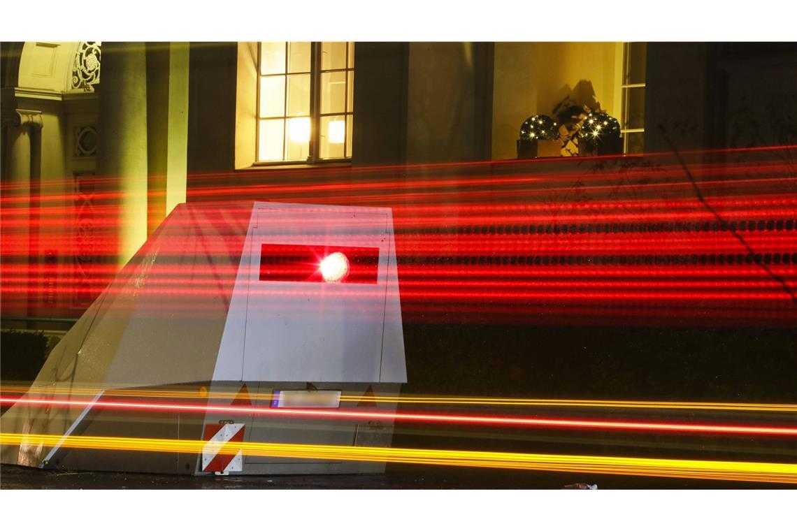 Der Verkehr wurde an über 500 Stellen schwerpunktmäßig überwacht. (Symbolfoto)