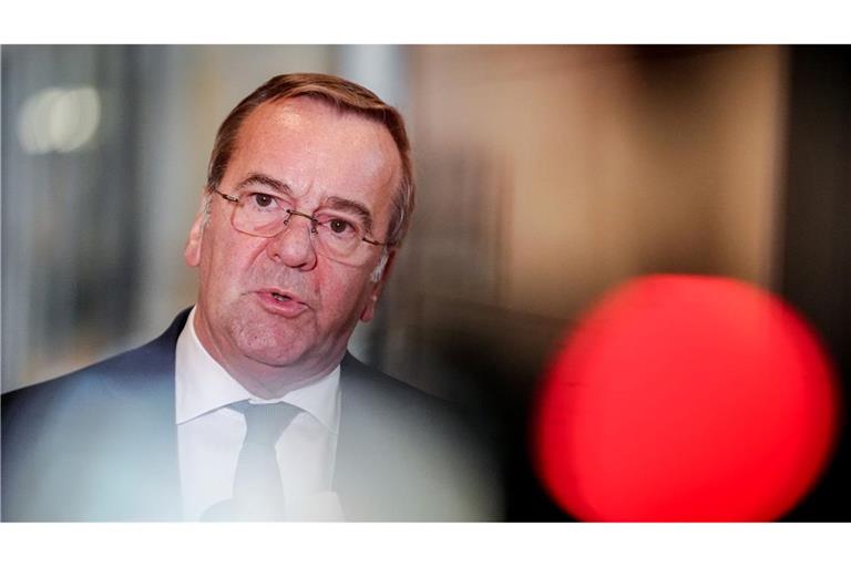 Der Verteidigungsminister kritisiert, dass zentrale Punkte seines Gesetzentwurfs geändert wurden, bevor dieser überhaupt in den Bundestag eingebracht worden ist. (Archivbild)