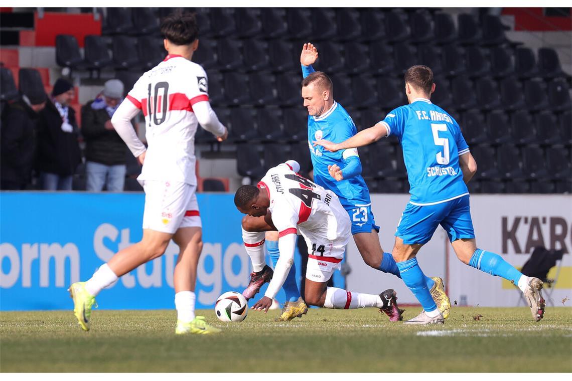 0:3 – VfB II rutscht auf Abstiegsplatz Der VfB II strauchelt gegen Hansa Rostock und unterliegt mit 0:3