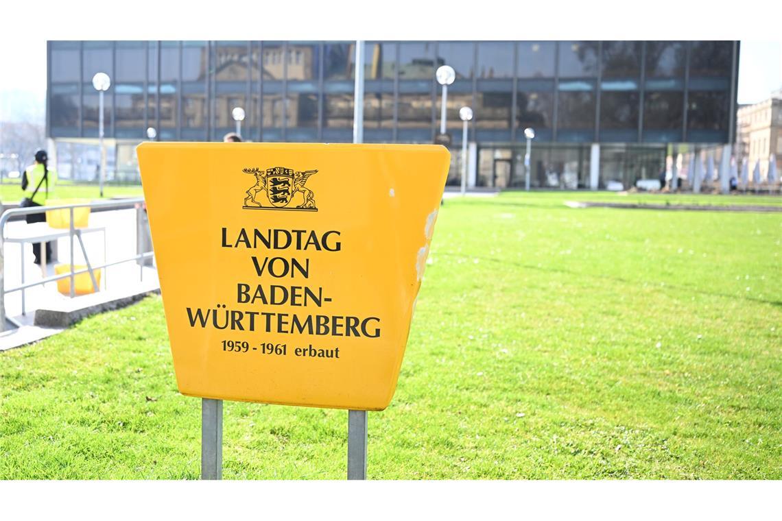 Der Wahlkampf entwickelte sich zu einem Kopf-an-Kopf-Rennen.