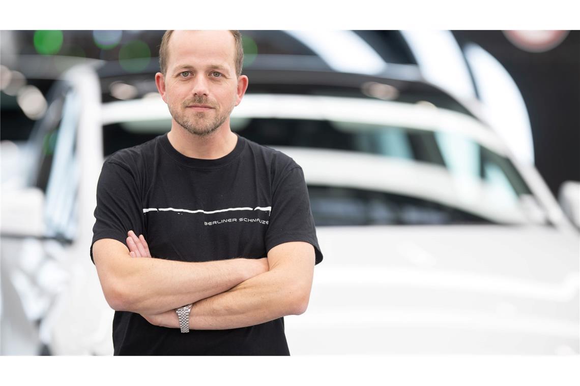 Der Werksleiter der Tesla-Fabrik in Grünheide, André Thierig, hält die Betriebsratswahl für bedeutsam. (Archivbild)