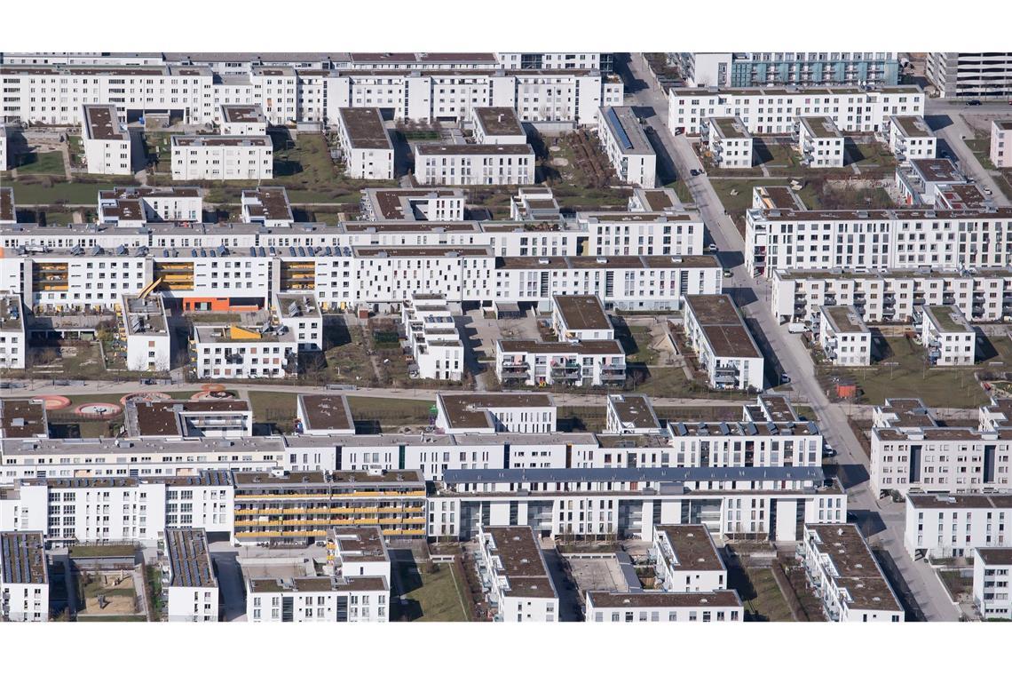 Studie: Wohnungsmangel verschärft Wirtschaftskrise Der Wohnungsmangel in Deutschland zieht nach Analyse des Pestel-Instituts mittlerweile die gesamtwirtschaftliche Entwicklung in Mitleidenschaft. (Symbolbild)