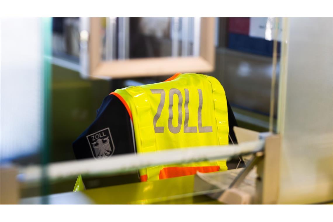 Einfuhr von über 1000 Sonnenbrillen gestoppt Der Zoll in Weil am Rhein hat die Einfuhr von 1000 Sonnenbrillen gestoppt. (Symbolbild)
