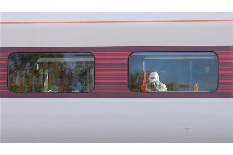 Derzeit gibt es laut den Ermittlern keine Hinweise auf einen terroristischen Hintergrund.