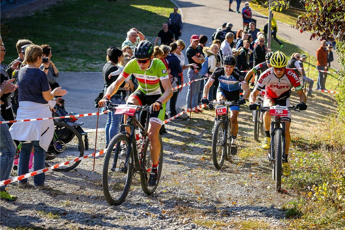 Derzeit ist der Optimismus in der Lautertalgemeinde groß, dass Anfang Oktober rund 750 Radsportler beim 15. Bikemarathon wieder den steilen Anstieg von der Spiegelberger Grundschule zum Sportplatz hochhecheln können. Foto: Alexander Becher