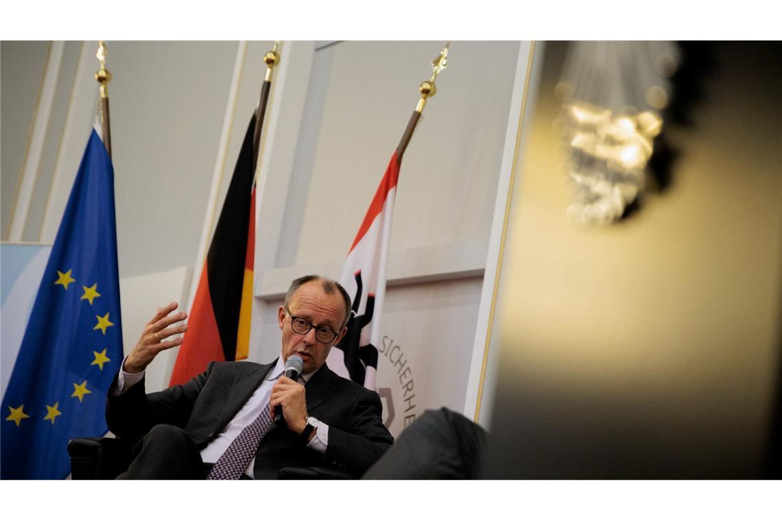 Merz wirbt für Stärke gegenüber Russland Deutschland dürfe nicht Kriegspartei werden, bekräftigt Merz.