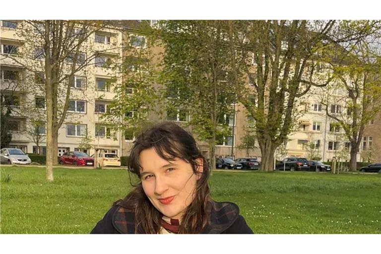 Die 27 Jahre Kunststudentin Miriam Wiskemann aus Halle (Saale) ist für ein Jahr Verwalterin einer schwedischen Insel.