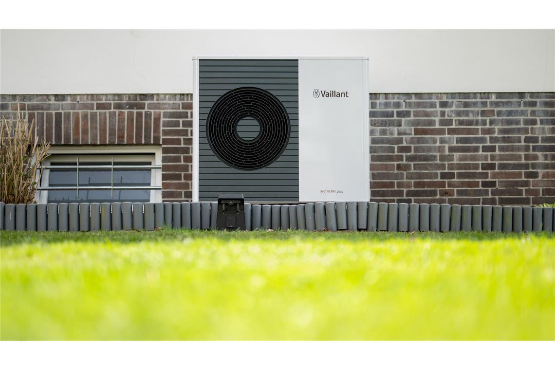 Die Absatzzahlen von Wärmepumpen sind im ersten Halbjahr gestiegen.